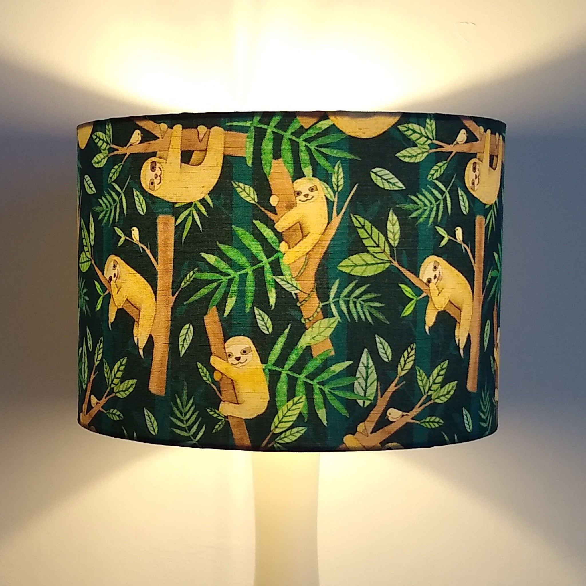 SLOTHS CHILLING GREEN/BAMBOO DRUM LAMPSHADE